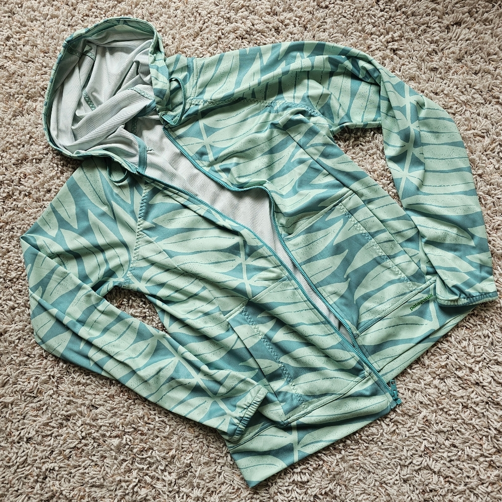Patagonia Sun Hoodie Full Zip sz M
